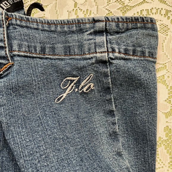 JLO by JENNIFER LOPEZ JEANS - Picture 5 of 7